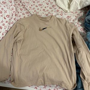 The Nike Tee Cheetah Long Sleeve!
